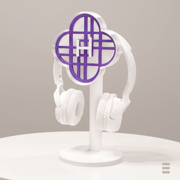 Headphone stand inspired by Huntrix light stick